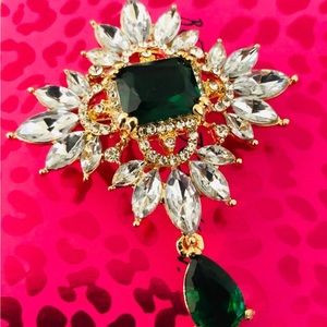 Brooch - Emerald Green & Diamond-like Rhinestones, Gold Tone NWOT